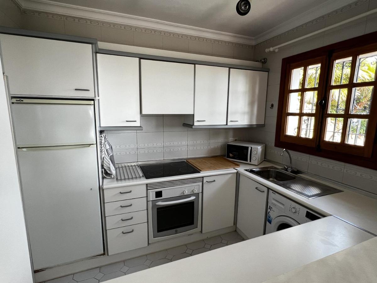 Terraced House In The Mountains With Fantastic View Villa Málaga Exteriör bild